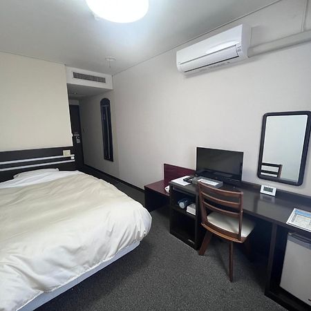 Hotel Crown Hills פוג'ינומיה מראה חיצוני תמונה